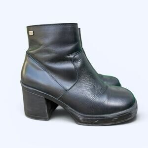 Vintage Y2K Chunky Block Heel Platform Ankle Boots Black Leather  M&C Womens 40